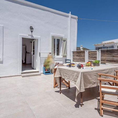 Plakes Sea View Apartment Plaka (Milos) Extérieur photo