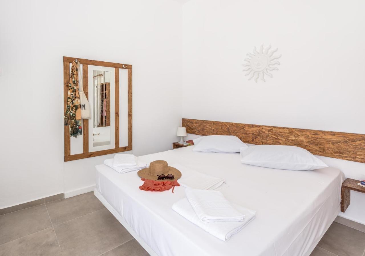 Plakes Sea View Apartment Plaka (Milos) Extérieur photo