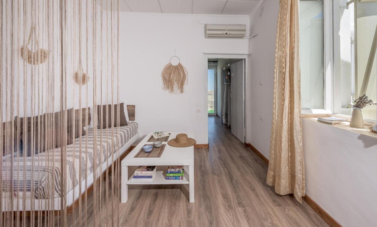 Plakes Sea View Apartment Plaka (Milos) Extérieur photo